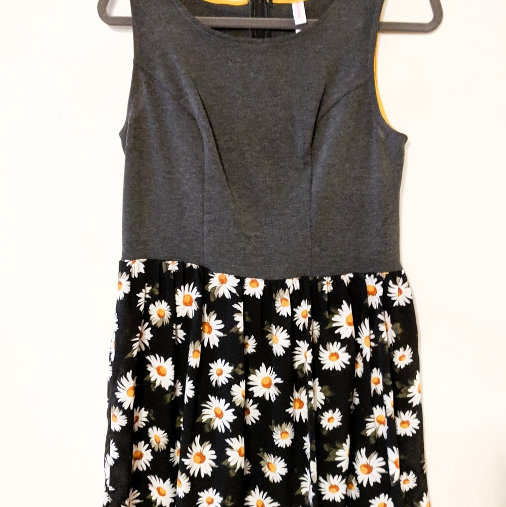 Daisy Dress